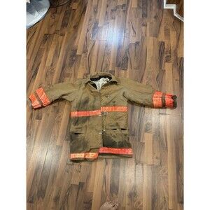 Globe Firefighter Fireman Suit Mens 38 Quilted Lined Turnout Bunker Jacket Coat